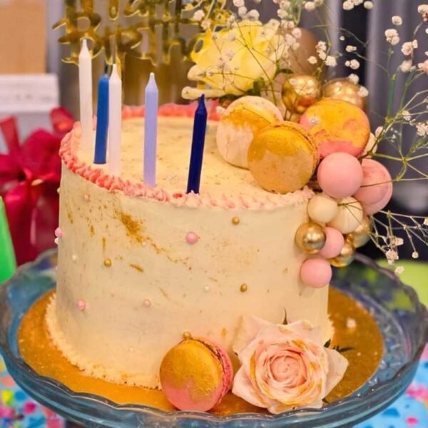Butter cake with Butter icing 1.5Kg